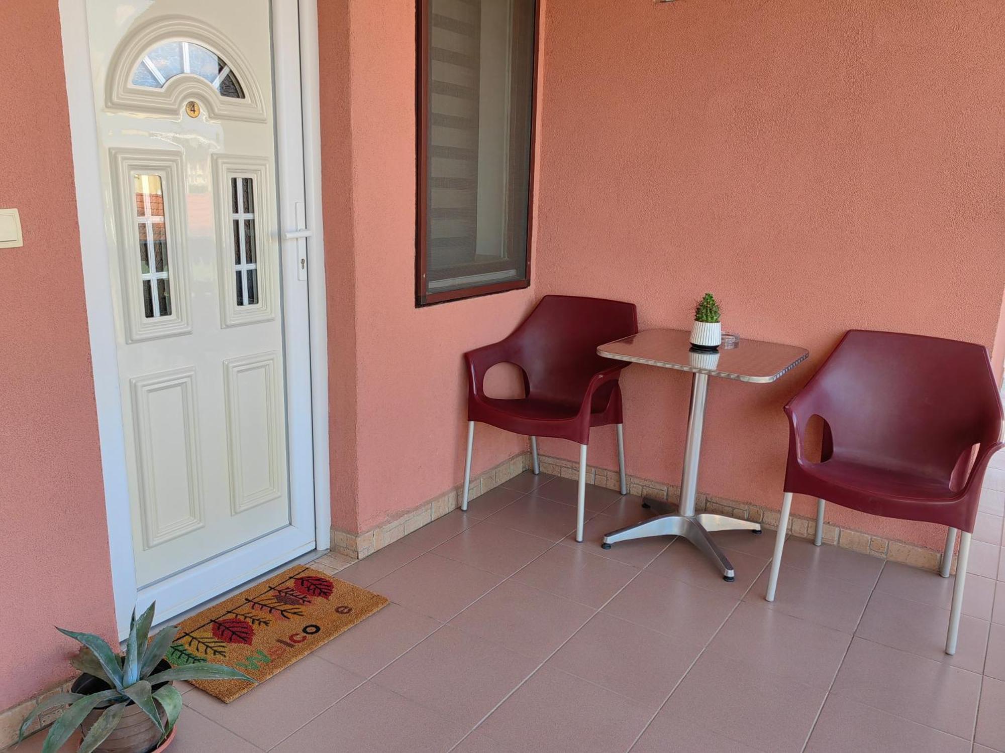 Orient Apartman Sremska Kamenica Exterior photo